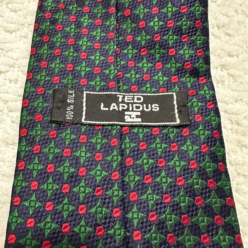 Ted Lapidus 100% Silk Tie